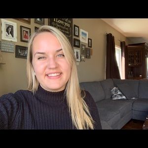 Meet your Posher, Mandy